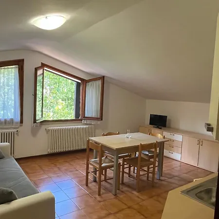 Casa Laura Apartment *