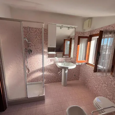 Casa Laura Apartment *